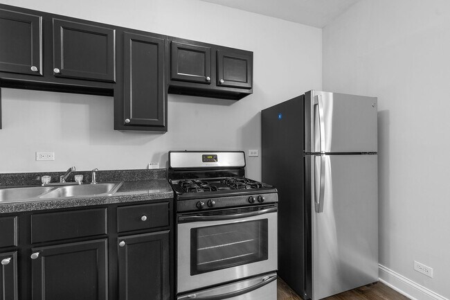 Photo - 5847 N Kenmore Ave Unidad 1