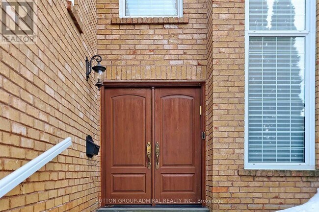 Photo - 45 Pinewood Dr