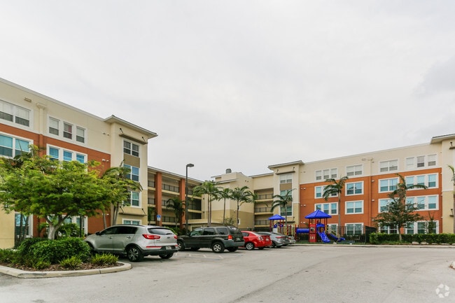 2800 NW 43rd Ter