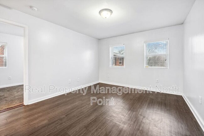 Photo - 1097 Westview Dr SW