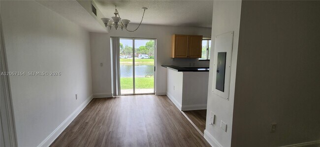 Photo - 3478 Briar Bay Blvd Unit 106
