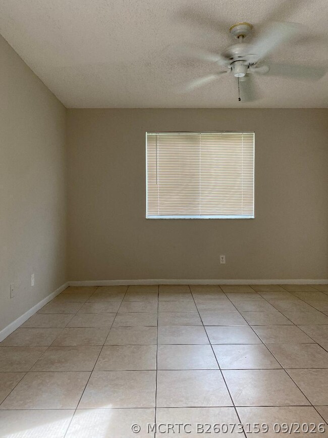 Photo - 1095 Coral Club Dr Unit 1095