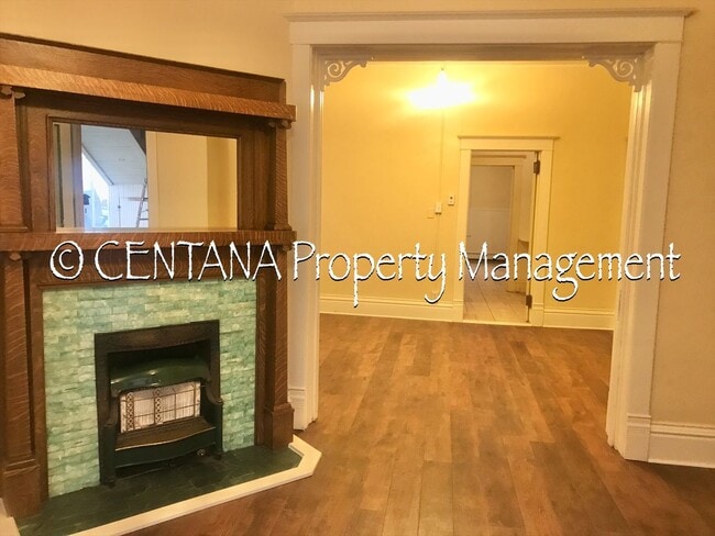 Photo - 728 W Granite St Unit 728