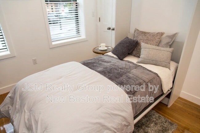 Photo - 21 Fifth Street Unit Studio U-20