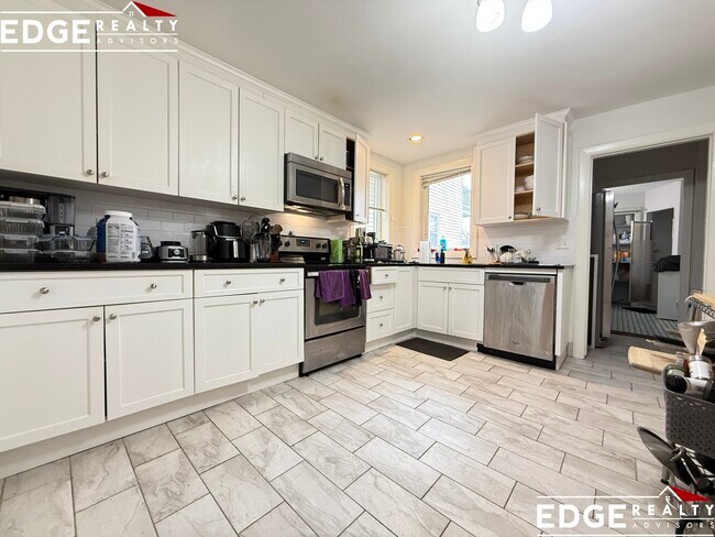 Photo - 39 Saint Paul St