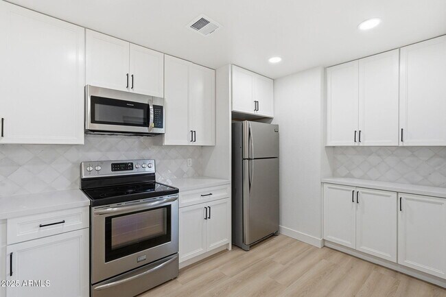 Photo - 4201 E Camelback Rd