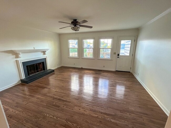 Photo - 1716 Linden Ave Unit B