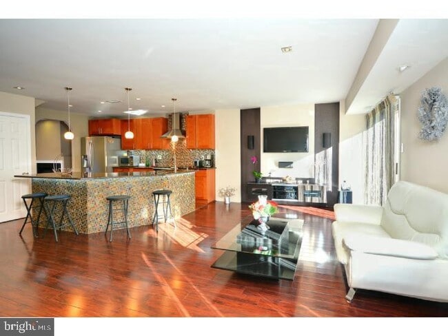 Photo - 1804 Worthington Dr