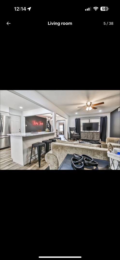 Photo - PRE LEASING for fall 2026! 4/3 in medical district