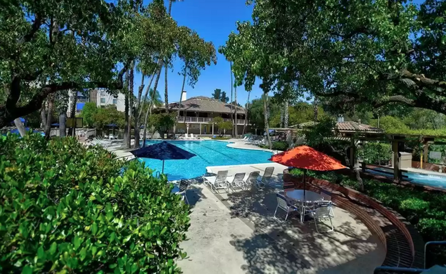 Main Pool with CLubhouse - 470 N Civic Dr Condo Unit 507