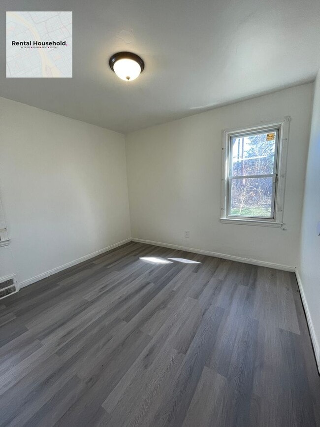 Photo - Cozy & Comfortable 2 Bedroom Home-Coming Soon!