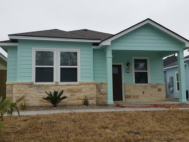 Building Photo - 509 S Guadalupe St Rental
