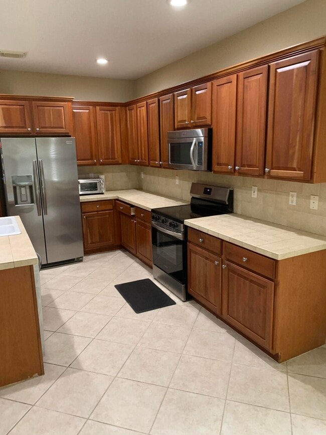 Photo - 9280 Silver Glen Way