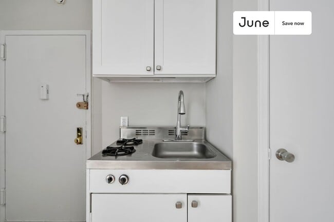 244 W 64th St Unit 4H