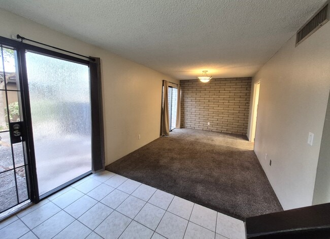 Photo - 5701 E Glenn St