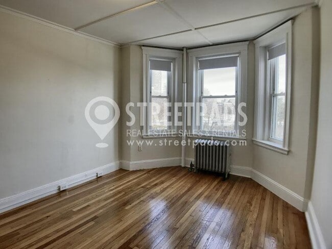 Photo - 1 bedroom in Boston MA 02215