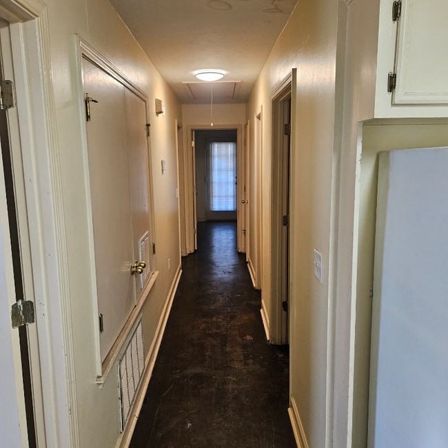 102 Brendalwood Ln