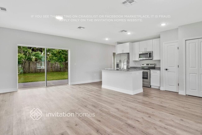 Photo - 7642 Coot St