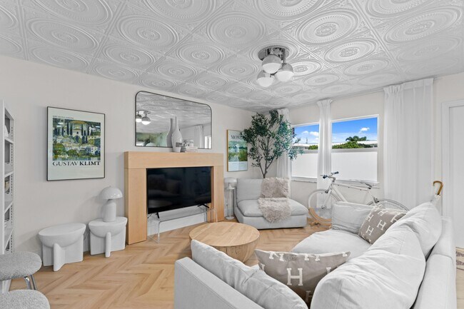 Photo - 660 Glouchester St Unidad 100