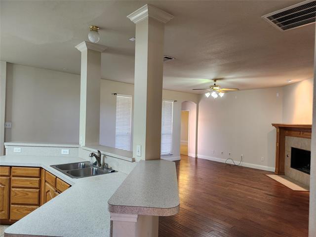 Photo - 1329 Kingsley Ct