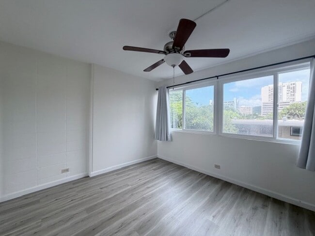 Photo - 2 Bedroom, 1 Bathroom (Punahou Hale) Makiki Unit 301