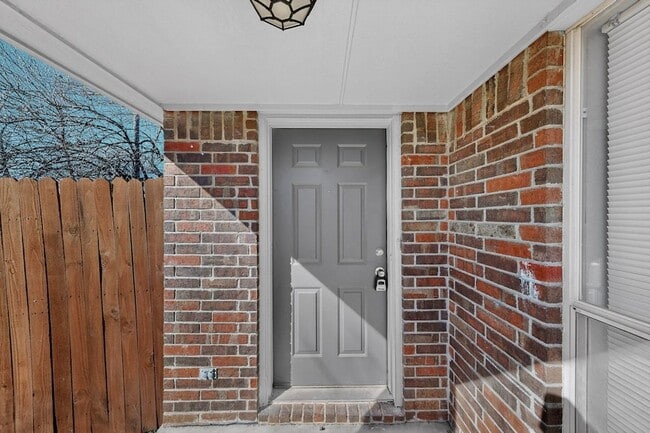 Building Photo - 4517 Ebbtide Ct