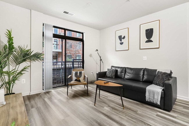 Photo - 305 10th Street South Unidad FL1-ID1048676P