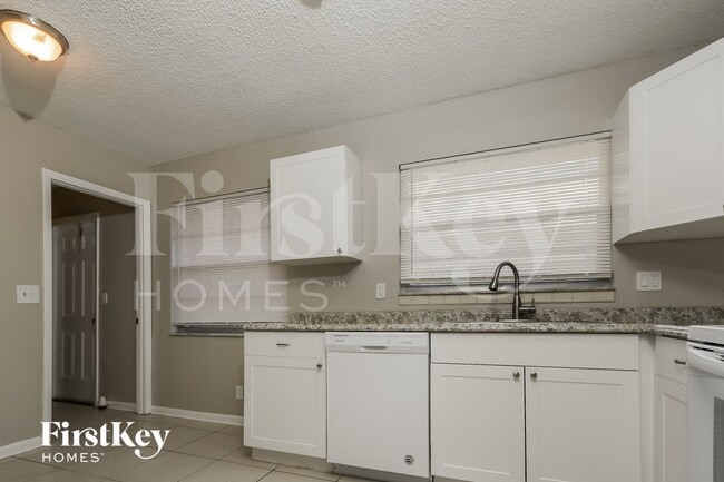 Photo - 220 Broward Ave