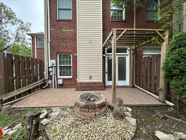 1625 Nicholasville Rd