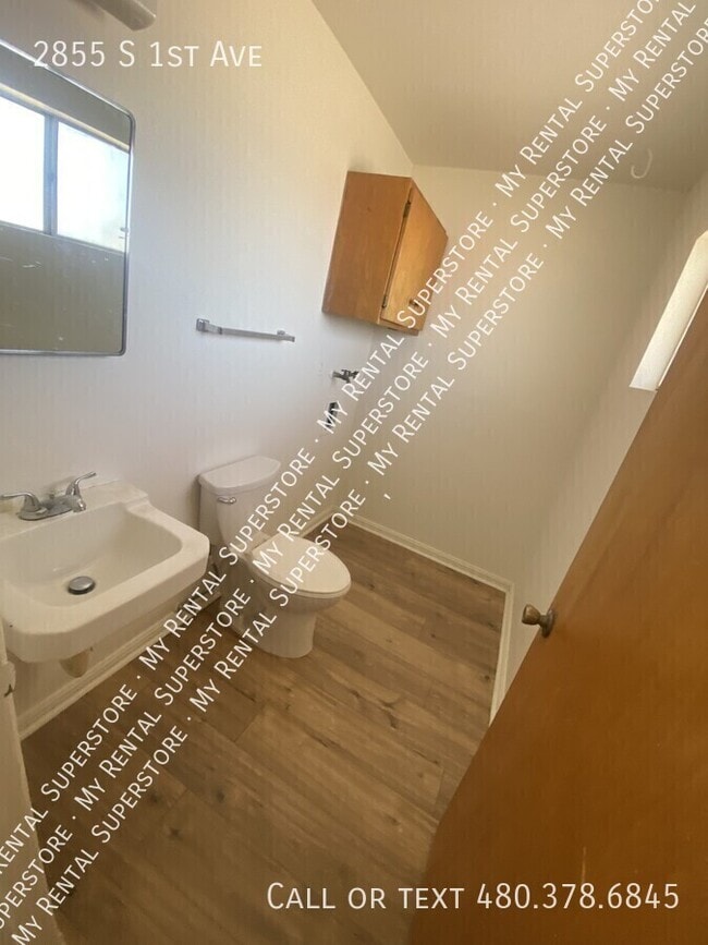 Photo - 2855 S 1st Ave