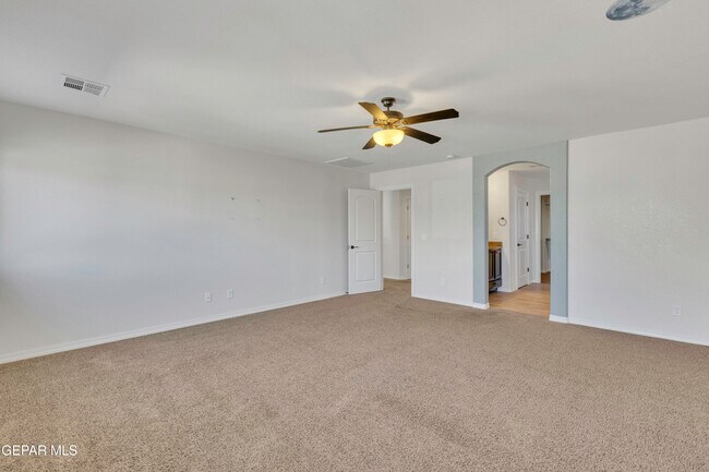 Photo - 7865 Enchanted Ridge Dr