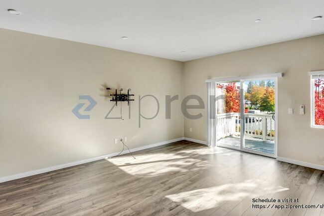 Photo - 9630 19th Ave SE