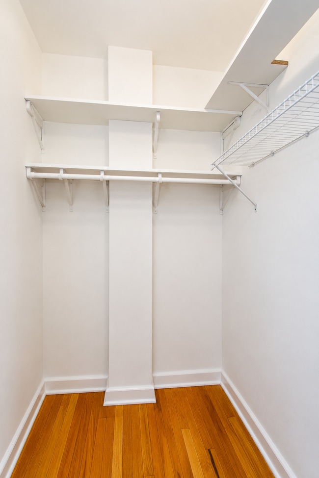 Photo - 2328 N Lincoln Park W Unit 4A
