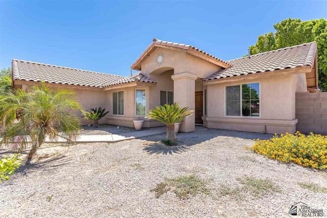 Building Photo - 2668 E 48th Dr Rental
