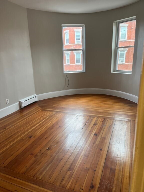 Photo - 73 Charles St Unit 3