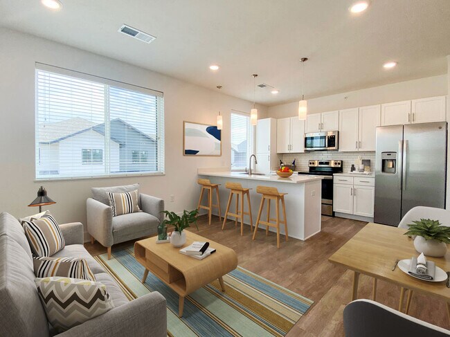 Photo - Ravello 192 & Ravello ll