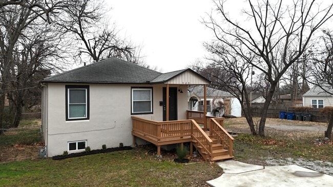 Photo - 424 S Quebec Ave