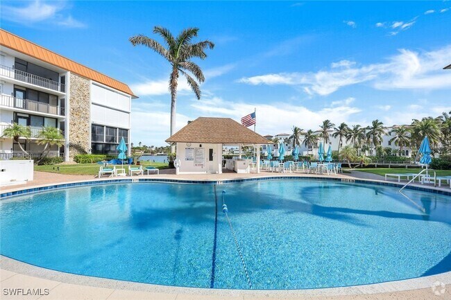 Building Photo - 2900 Gulf Shore Blvd N Unit 207 Rental
