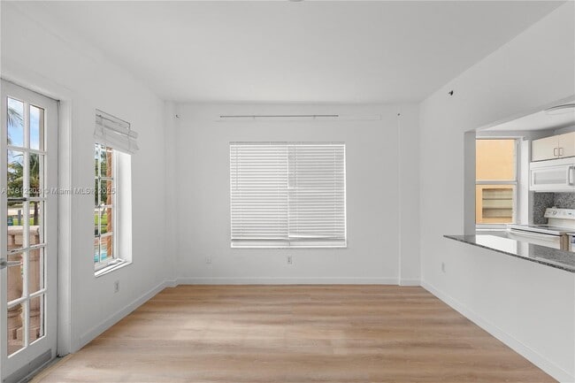 Photo - 918 Ocean Dr Unidad 208