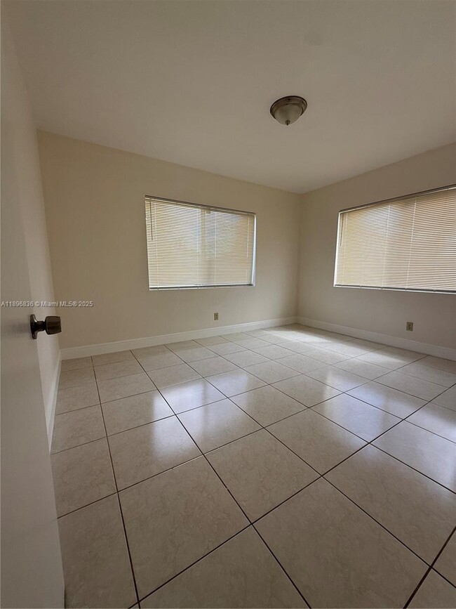 Photo - 5730 NW 112th Terrace
