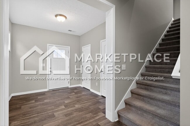 Photo - 554 Vining Ln