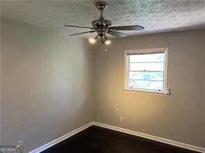 Photo - 1457 Railroad Ave