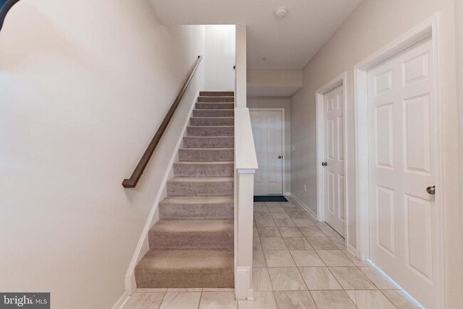 Photo - 14302 Potomac Heights Ln