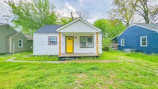 Photo - 700 N Moore Rd