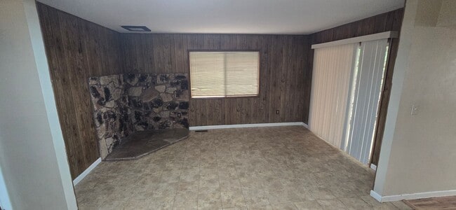 Photo - 6721 Alva Ave