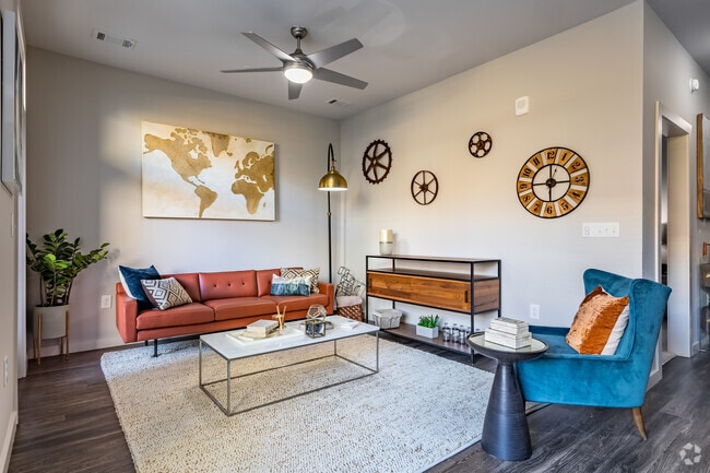 1BD, 1BA - 640SF - North and Line Apartments