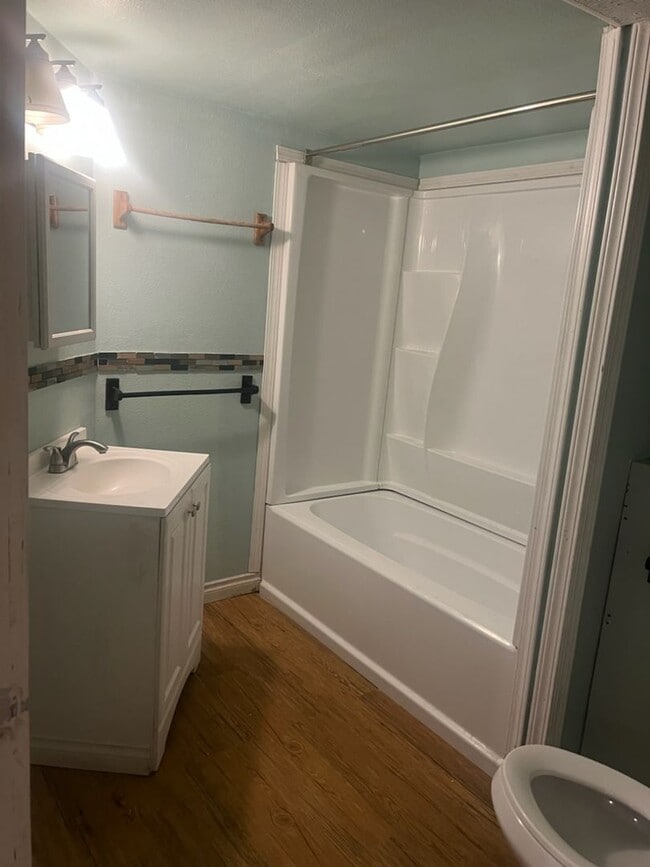 815 E 8th Ave Unit 3
