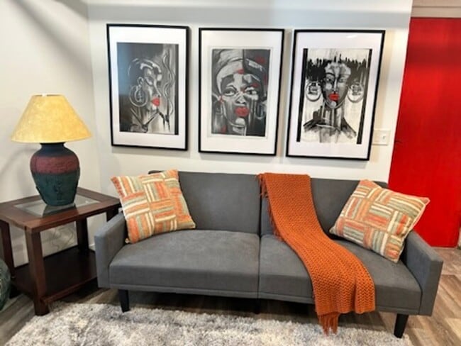 643 Grand Ave Unit 643 Grand Avenue