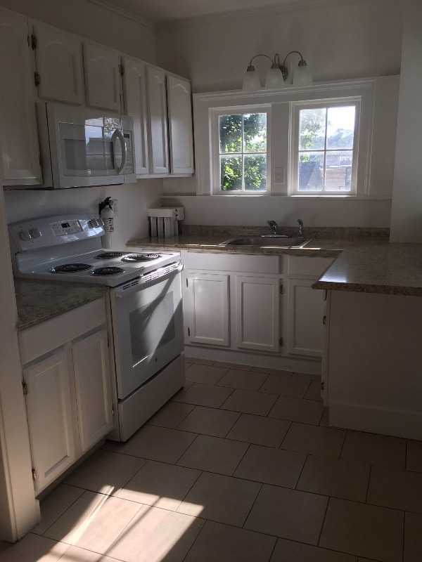 Photo - 177 Broad St Apartment Unit #B