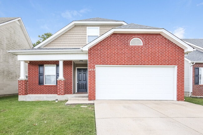 Building Photo - 1632 Beaconcrest Cir